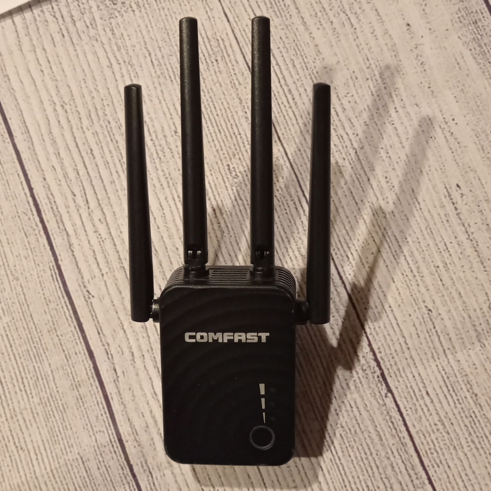 WiFi Extender - Picture 2 of 3